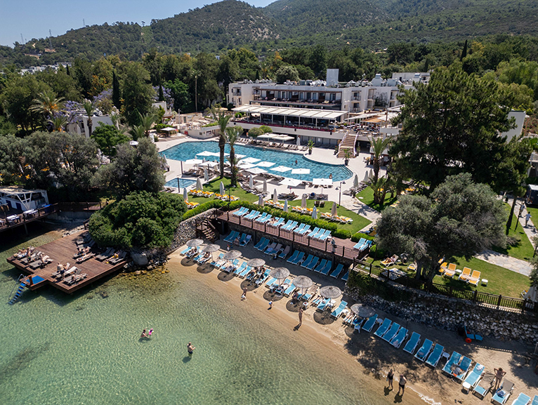 BODRUM'DA DEN�Z VE DO�AYLA EYL�L